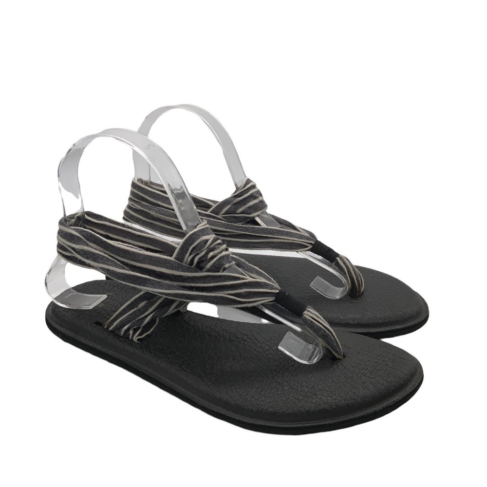 Sank Yoga Mat Black Blue and White Sandals